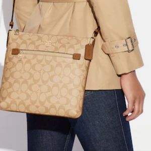 COACH Blocked Signature Canvas Crosbody